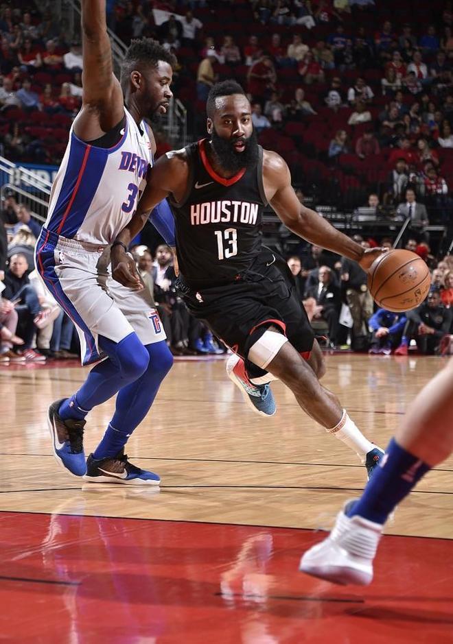 密尔沃基雄鹿手感冰凉备战欧超杯休斯敦火箭伤情更新备战国王杯，连对手都承认：关键时刻丹佛掘金门线救险